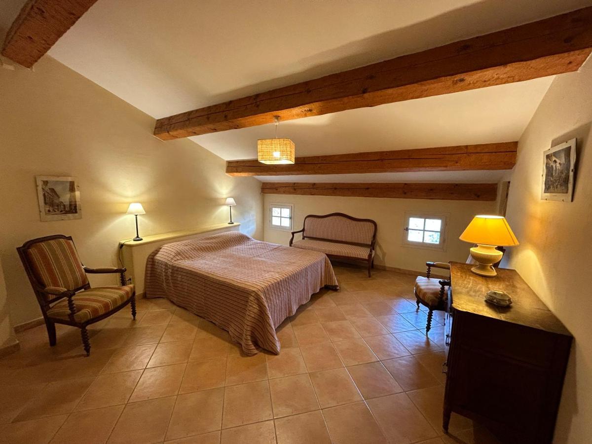 Chateau Du Grand Jas Entrecasteaux Esterno foto