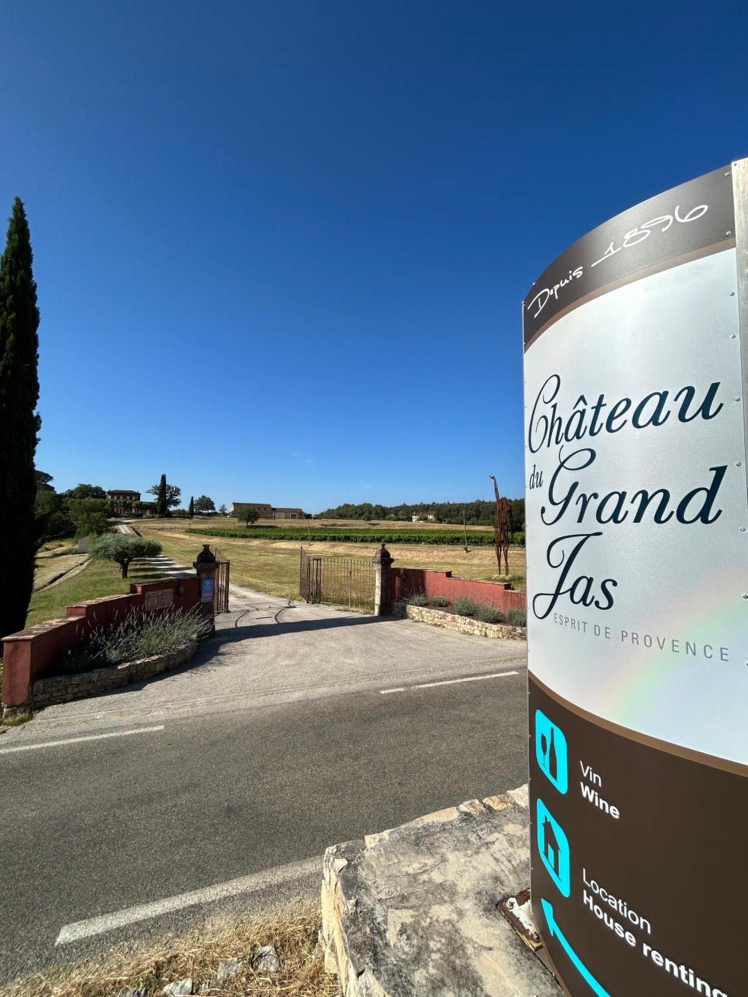 Chateau Du Grand Jas Entrecasteaux Esterno foto